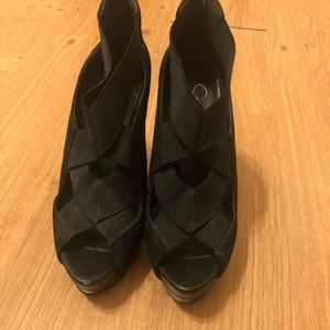 Jessica Simpson black high heels